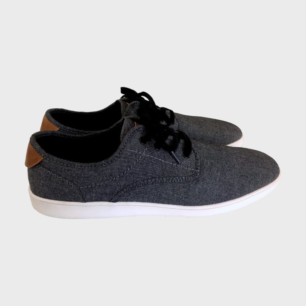 Steve Madden NWOB Fenta Fashion Lace-Up Sneakers size 14M